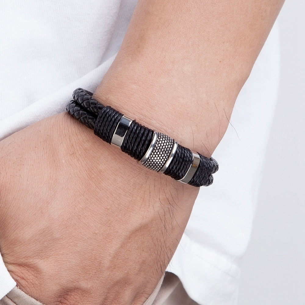 Armband gevlochten leer met metalen details
