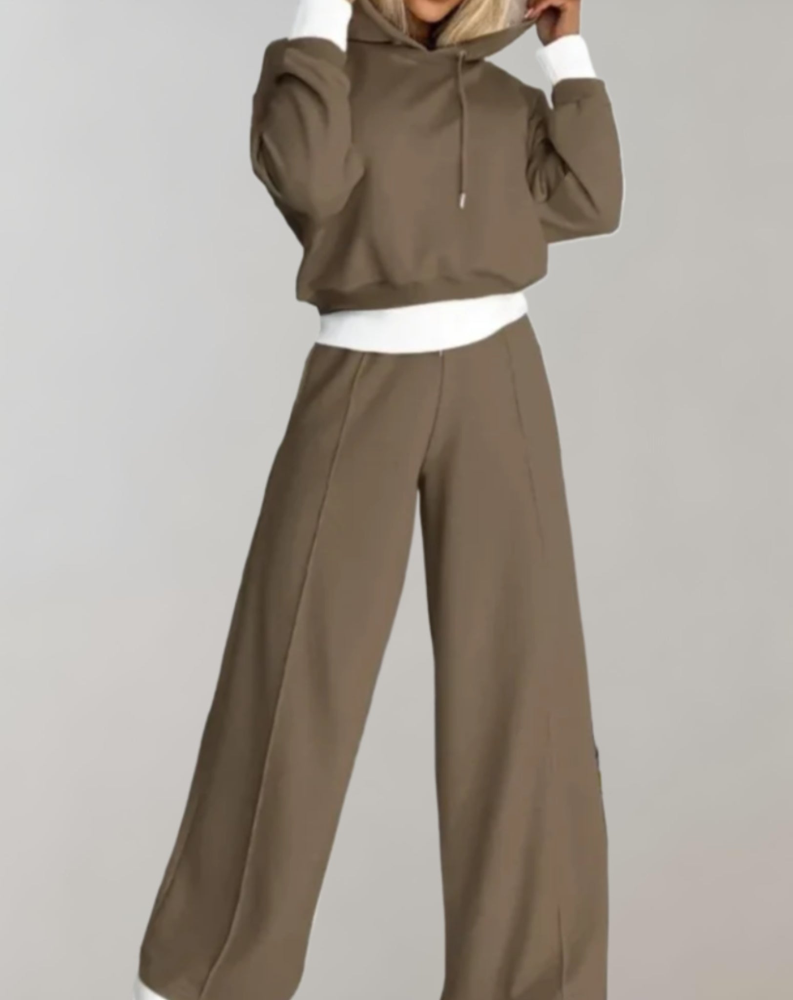 Tweedelige dames set wijde broek