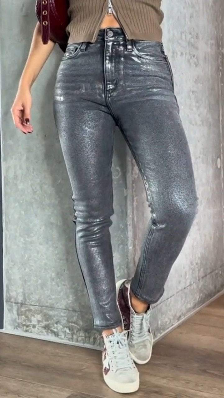 Skinny jeans voor dames met een metallic afwerking