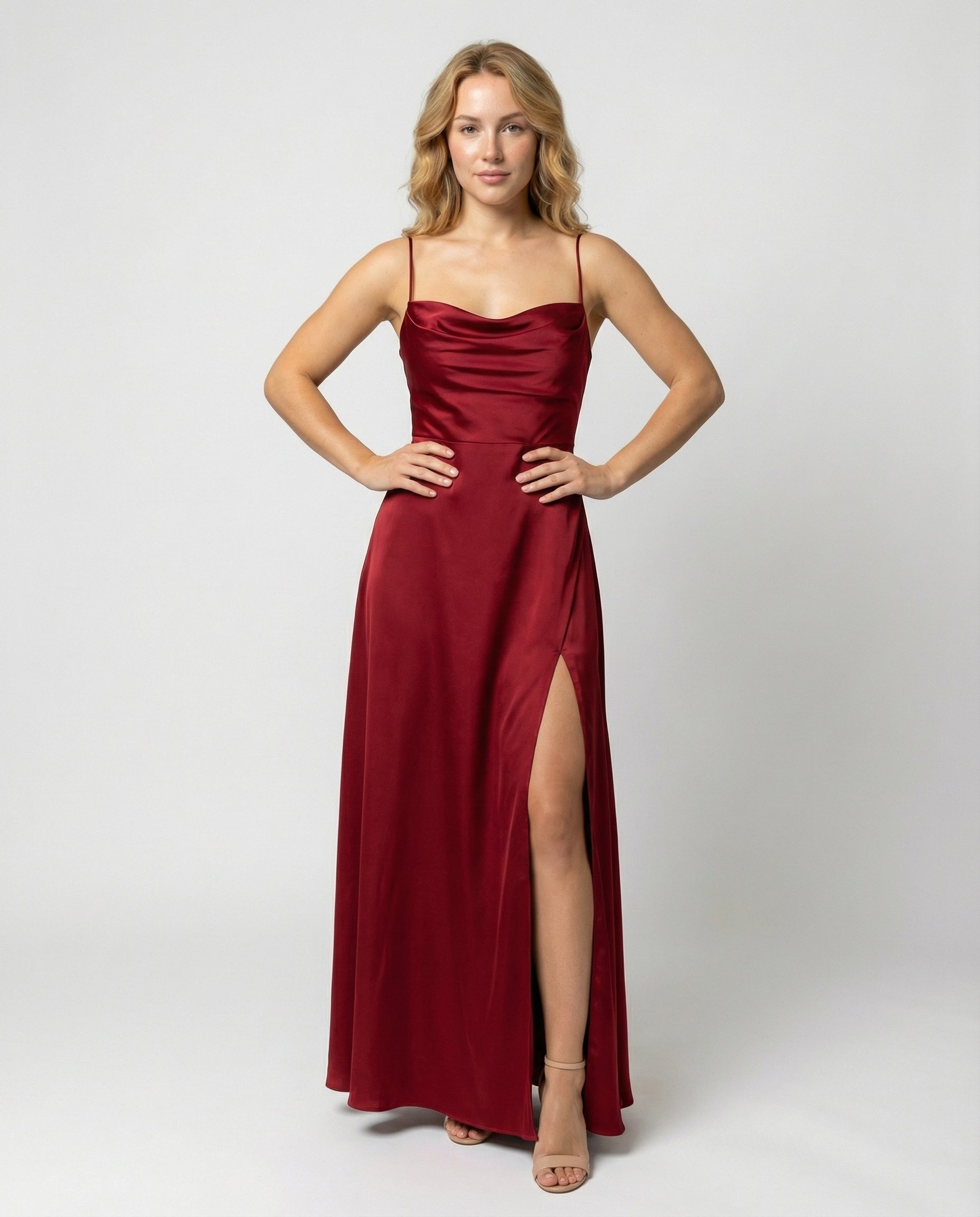 Merel - Elegante maxi jurk met beenopennis voor dames Hero