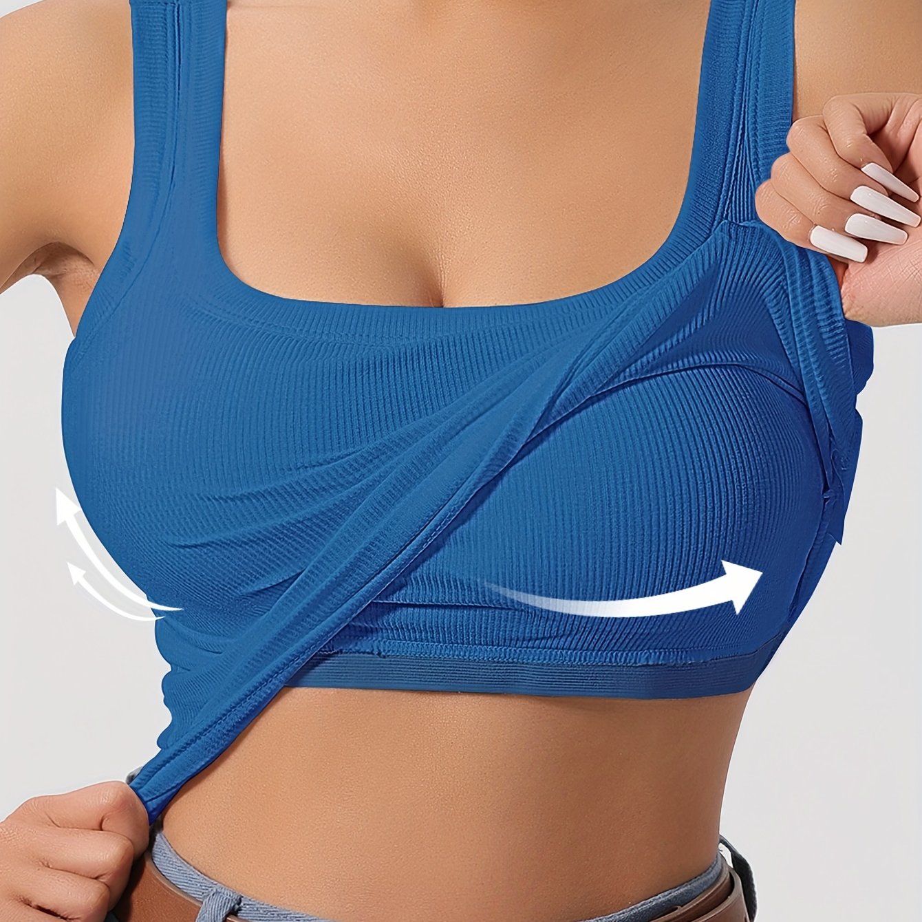 Evelien | Effen tanktop met vierkante hals en geribbelde vesttop met verwijderbaar borstkussen