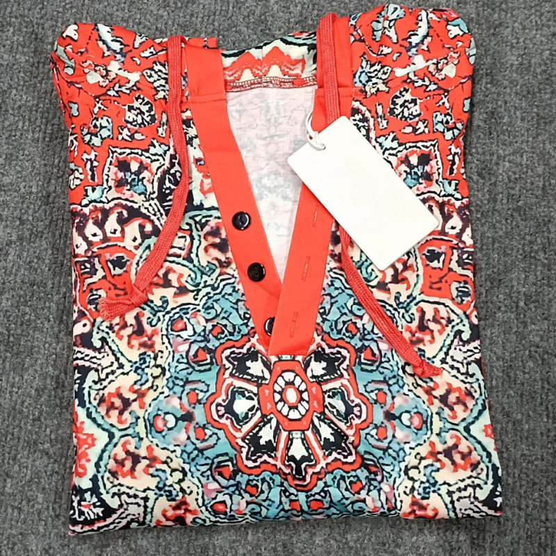 Jandy - Rood henley sweatshirt met lange mouwen en mandala print