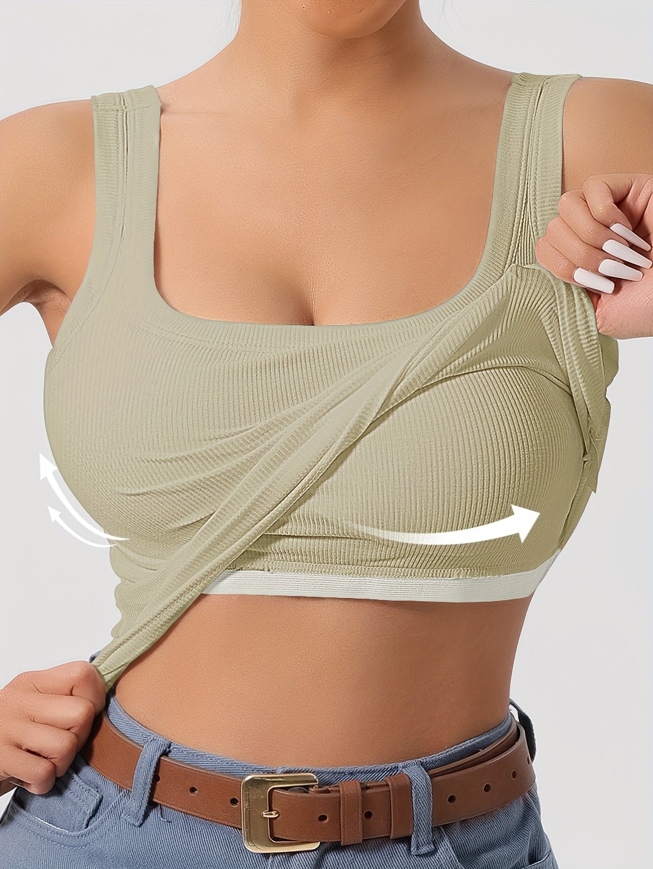 Evelien | Effen tanktop met vierkante hals en geribbelde vesttop met verwijderbaar borstkussen