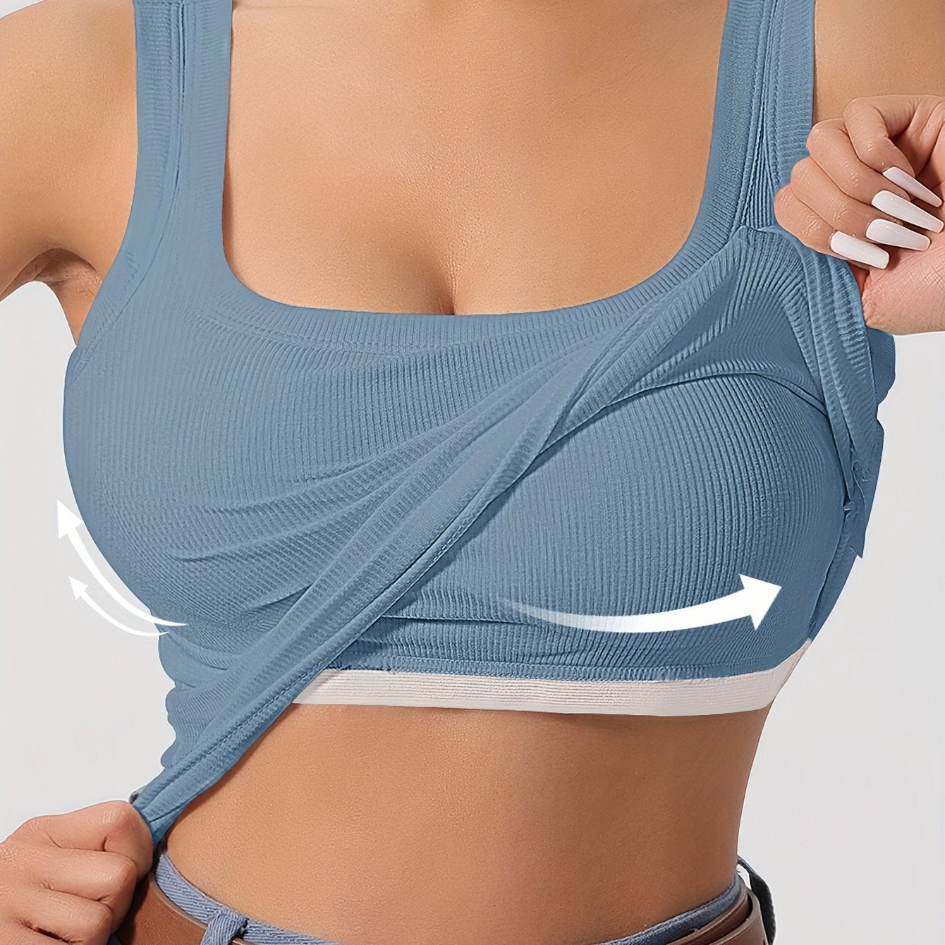 Evelien | Effen tanktop met vierkante hals en geribbelde vesttop met verwijderbaar borstkussen