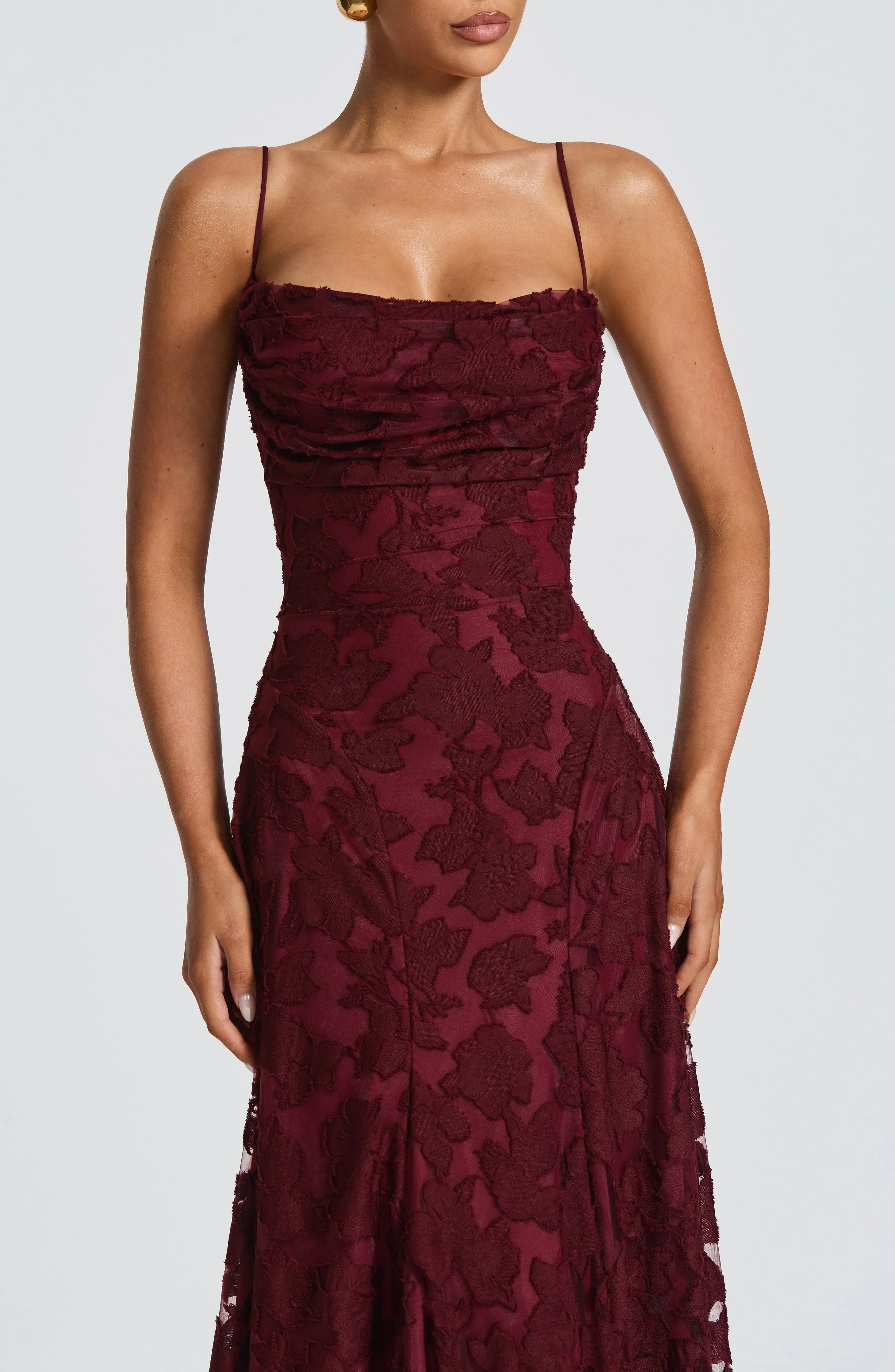 Maren - Elegante maxi jurk met open rug voor dames Front